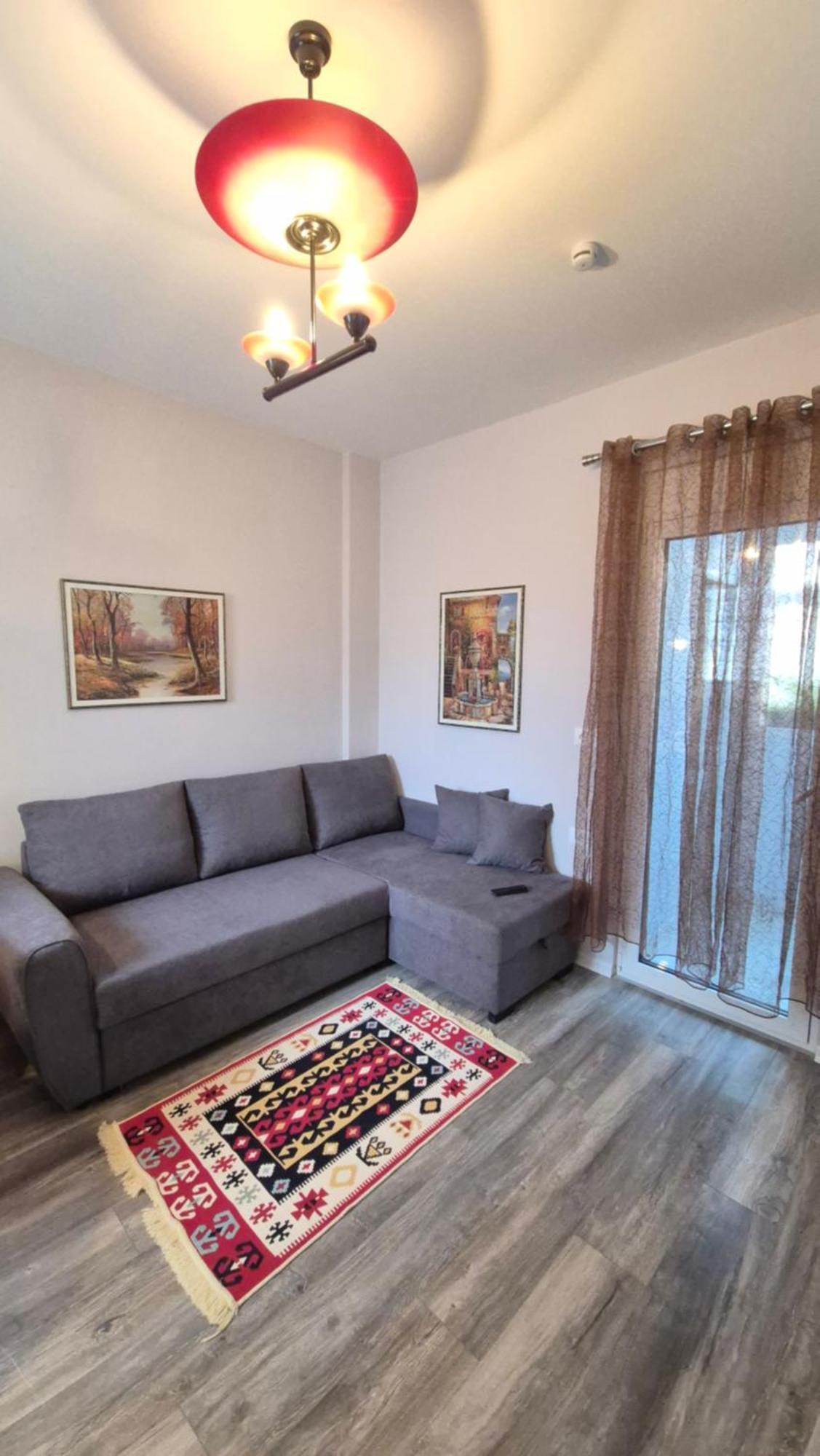 Travelers' Korca Home Extérieur photo